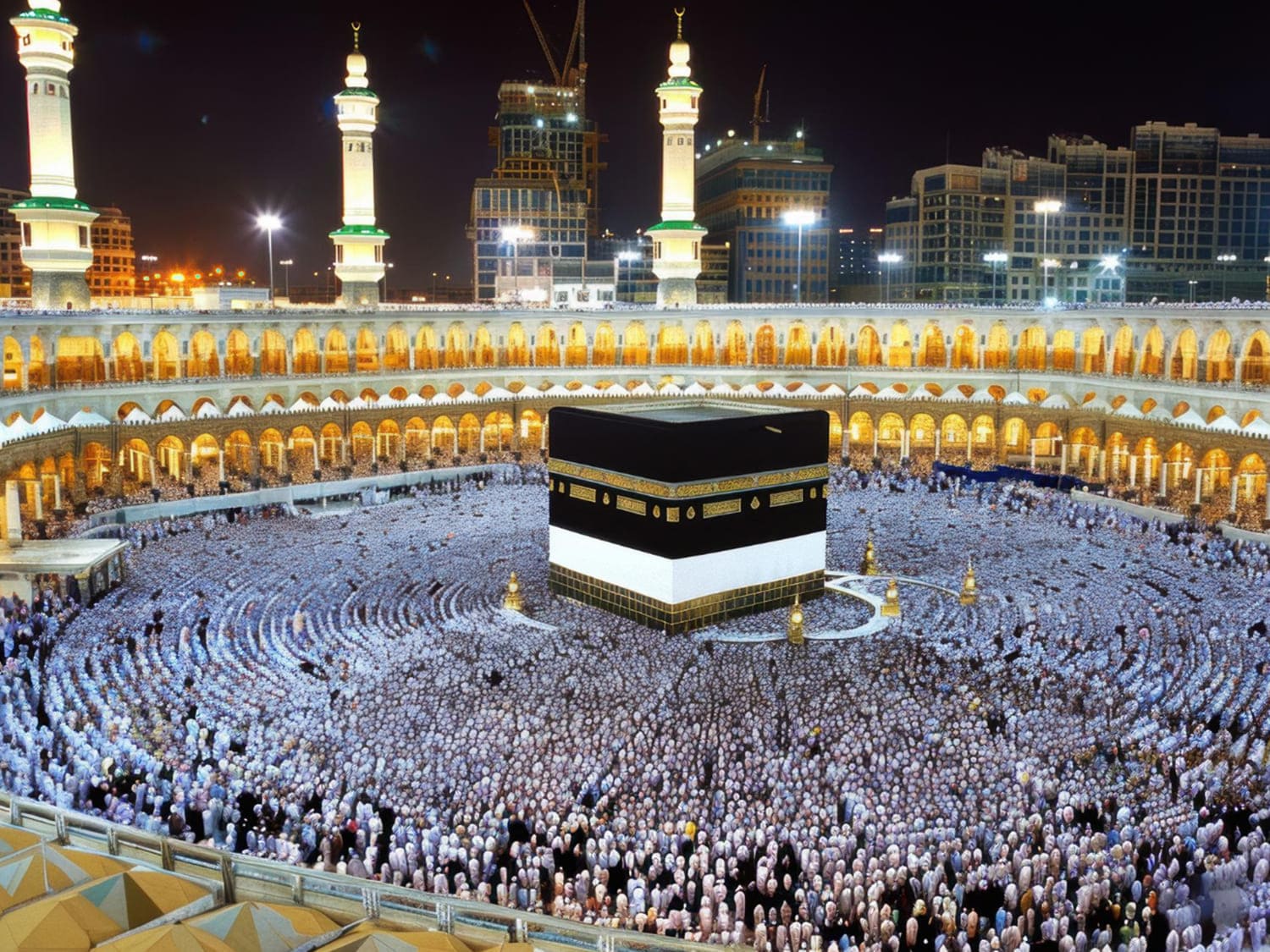 Al Multazim Hajj Tour Packages